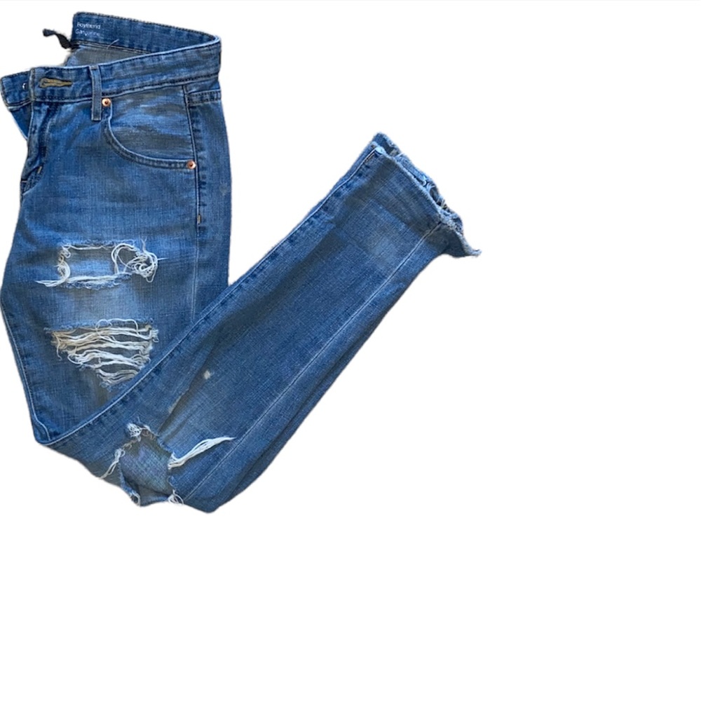 In good condition, size 26 Mossimo brand boyfriend jeans